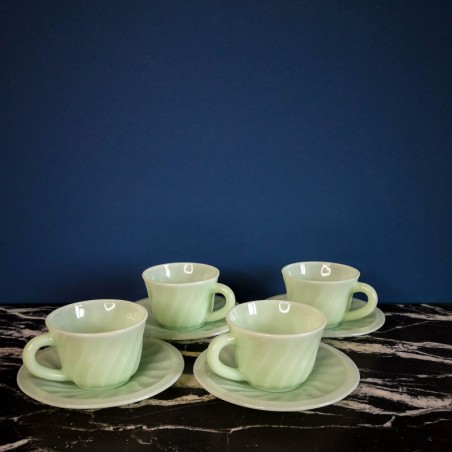 4 tasses , opaline vert mint