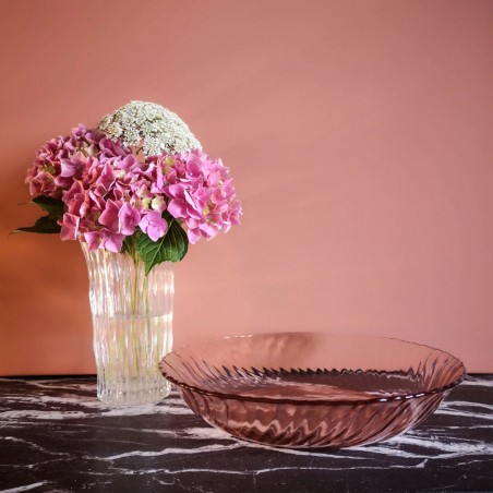 Plat en verre rose, Rosaline