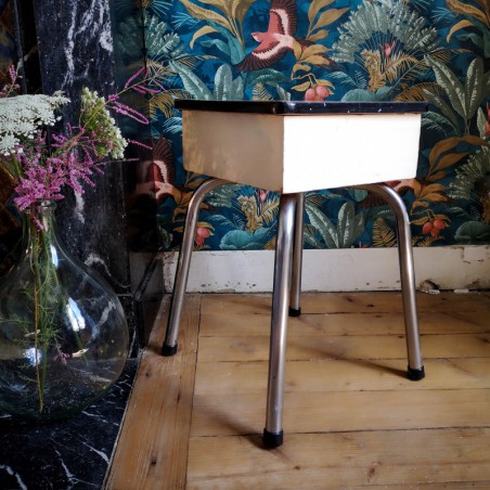 tabouret / coffre en formica