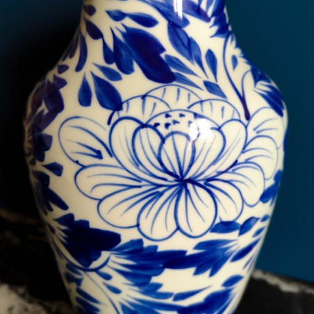 Vase en porcelaine